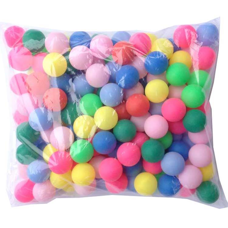Non -word seamless awards table tennis activity game entertainment pinto and white spraying machine with ball drawing props