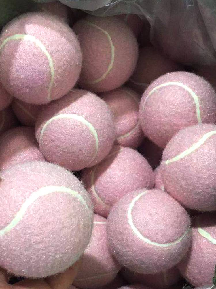 Pink tennis girls and ladies begin to train Pink pet dog toy toy light pink pink tennis multi -function
