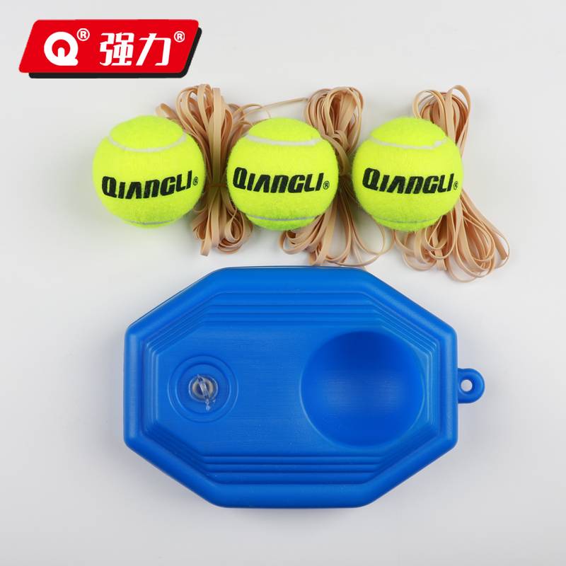 3 trainers with 4-metre band tennis