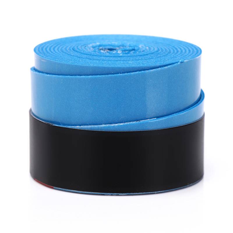 A blue one-holed roll