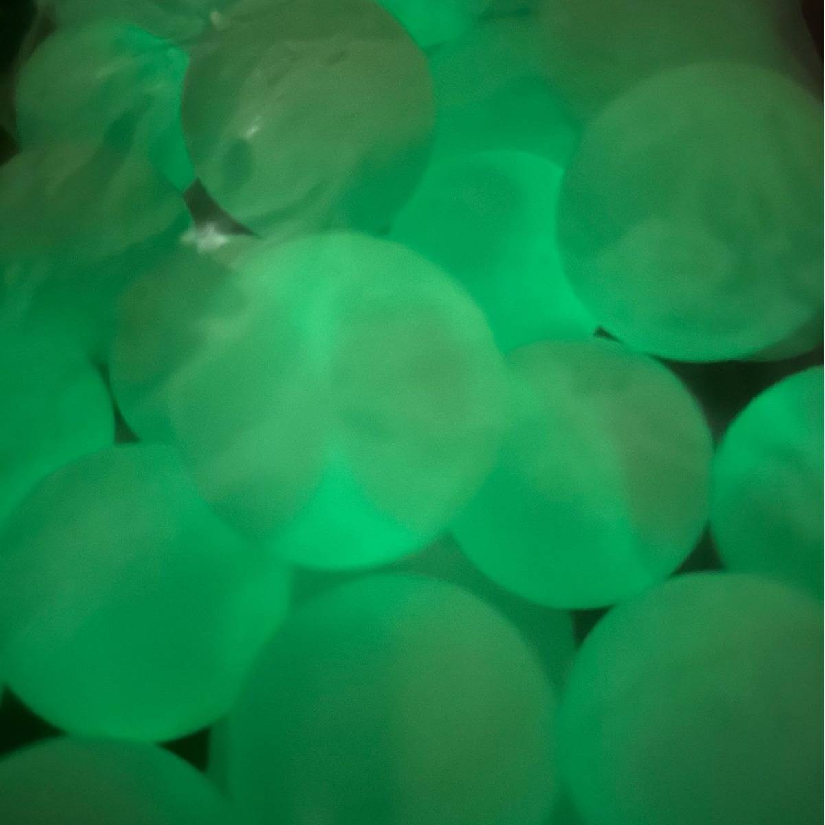 Fluorescent green