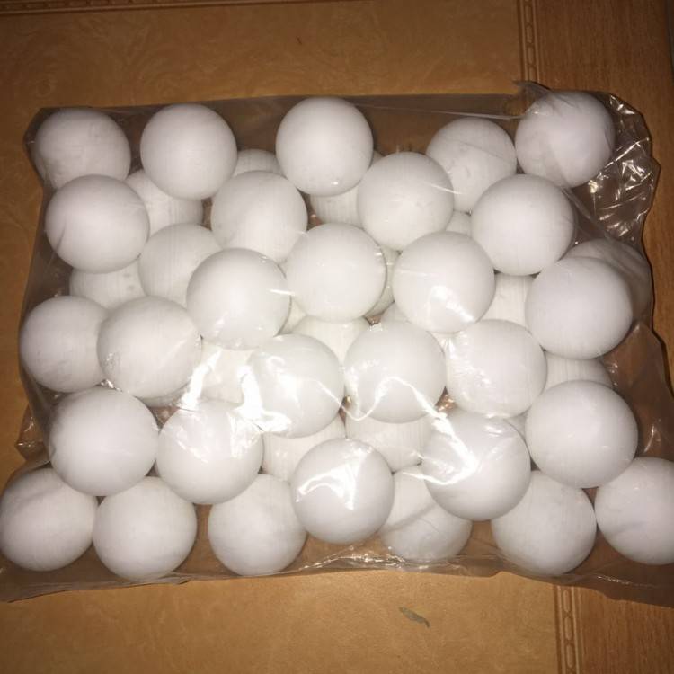 50 white rays balls