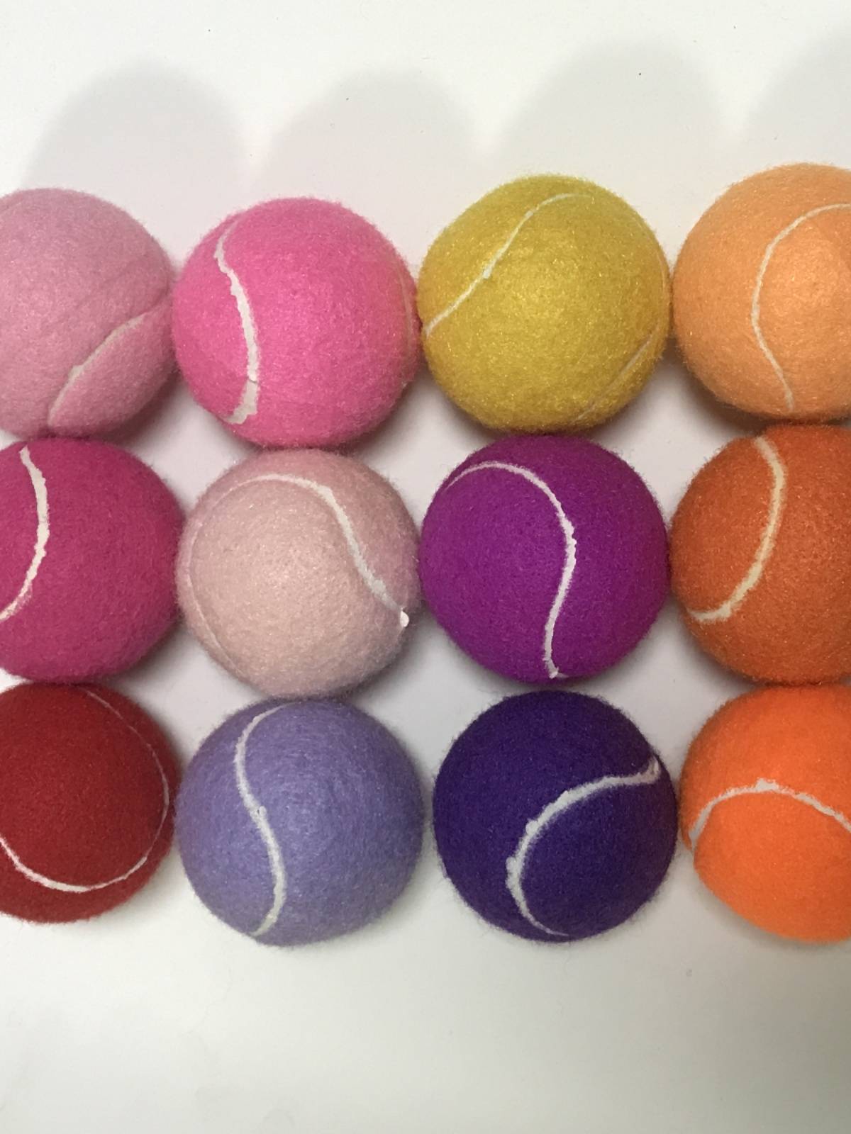 Expand price training business activity tennis color tennis red, yellow, blue, green purple orange black and white powder brown color