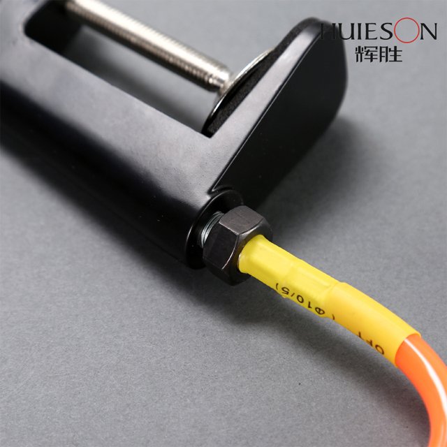 HUIESON Table tennis train device for professional training And can be clamped on the table to practice table tennis.