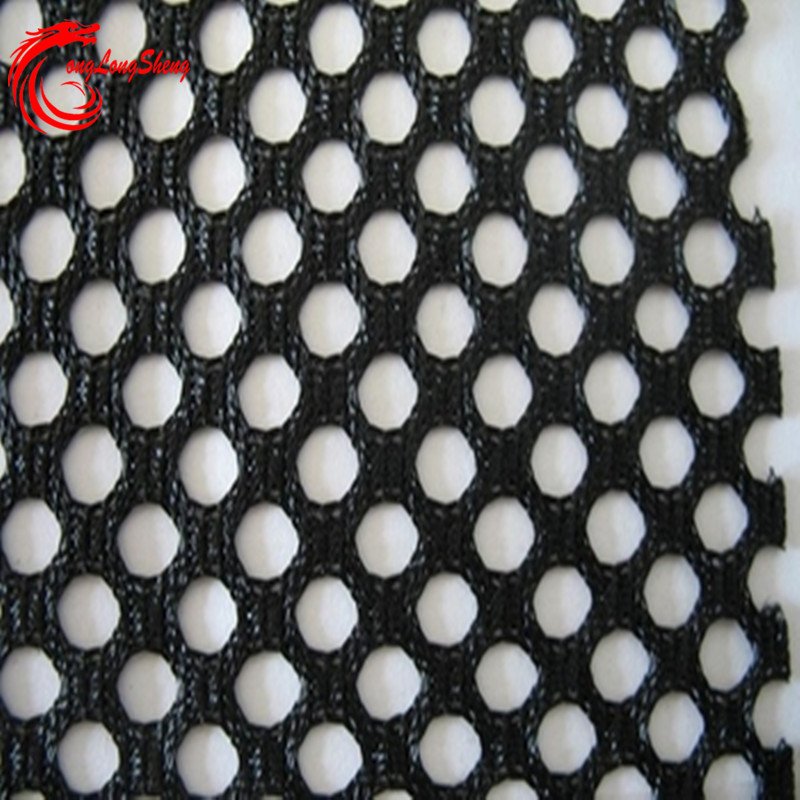Sports network warp knitting machine suitable for badminton hall, table tennis hall
