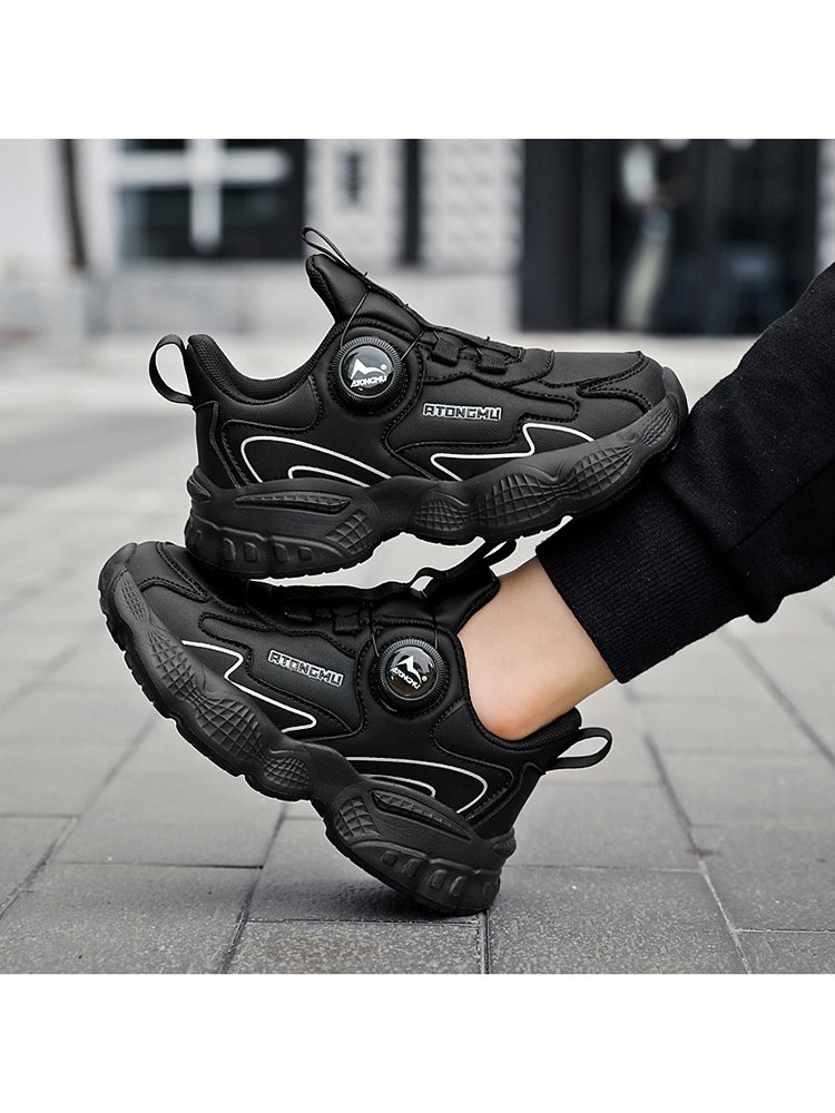 Li Ning Hyun, a black girl with 2024 new sports and leisure shoes