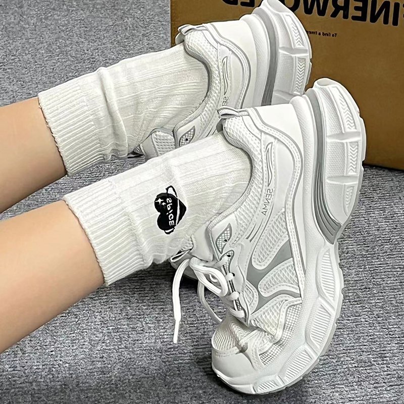 A new 2024 for Samma's old man's shoes