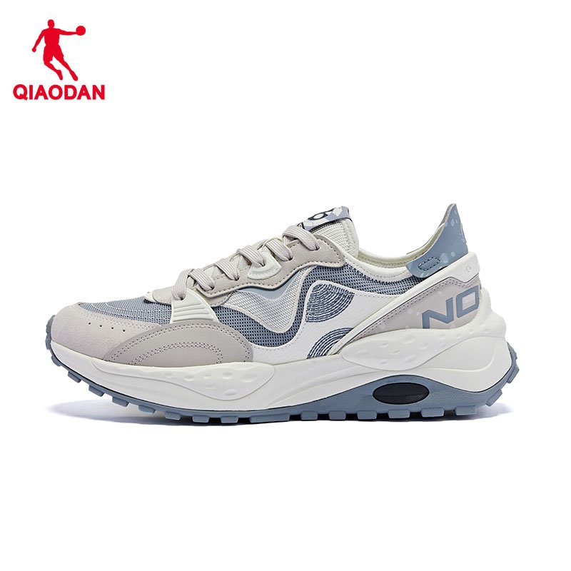The same Jordan sports shoe guy, fall-go-go-go-go-go