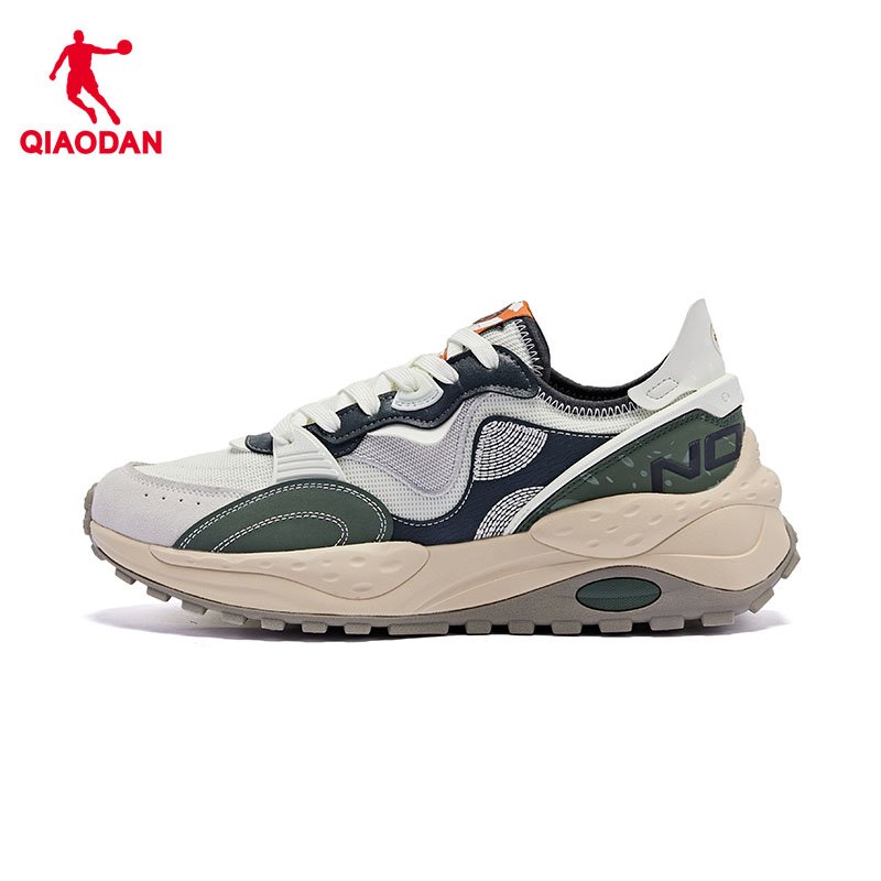 The same Jordan sports shoe guy, fall-go-go-go-go-go