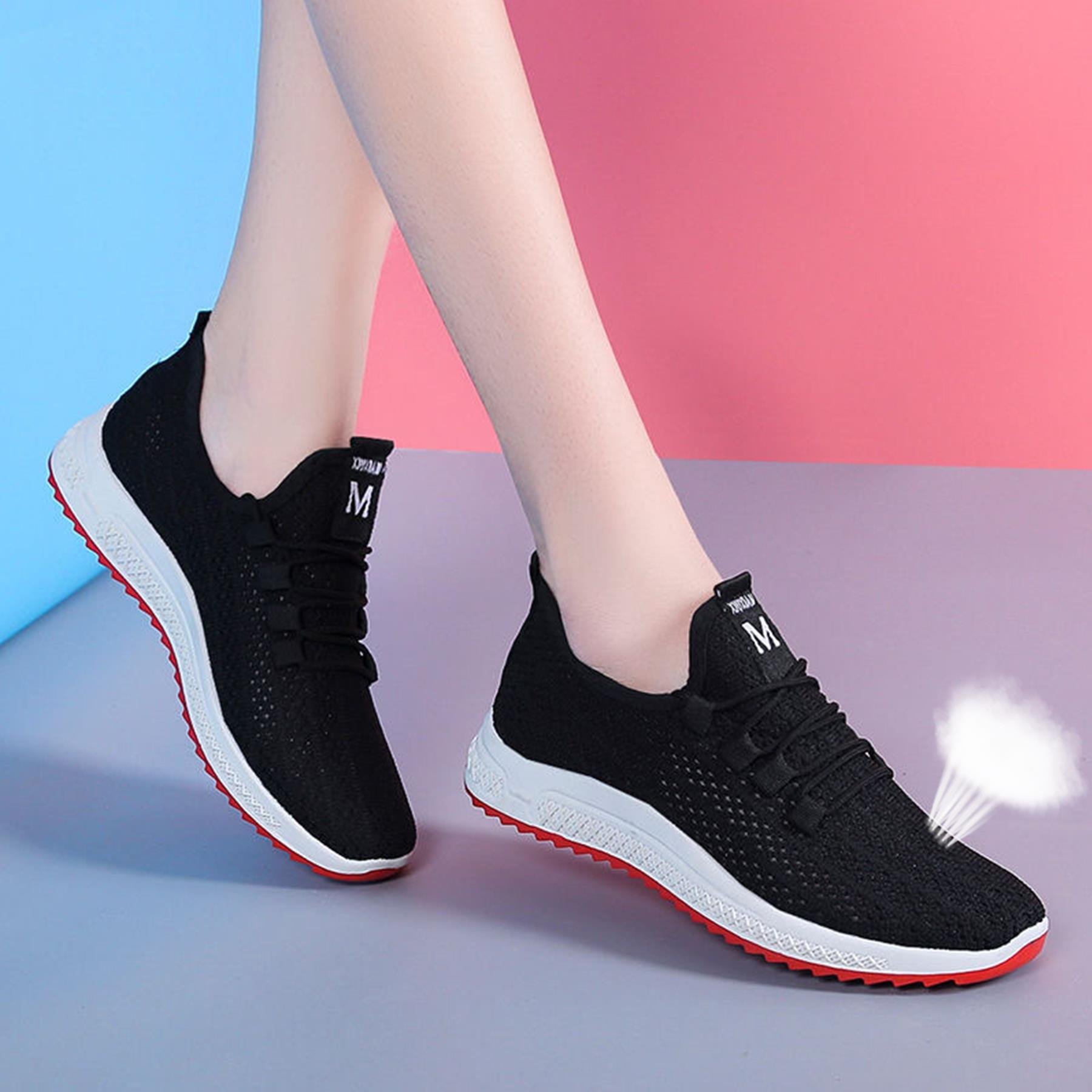 The new old Peking Bootsgirl's Scrambling Shoes