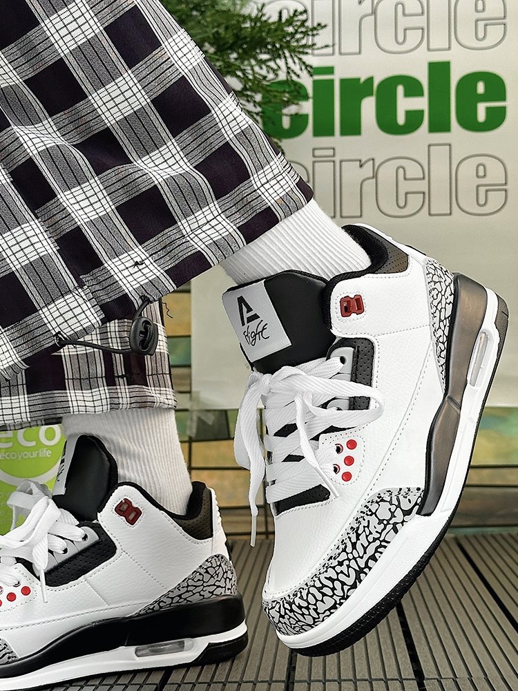 a new 2024, black and white, male shoe-basket basketball