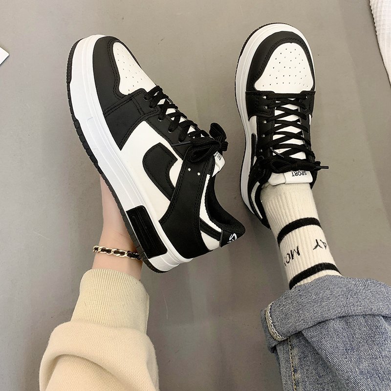 the 2024-high-floor sports shoe girl spring and autumn ins, the new one for winter