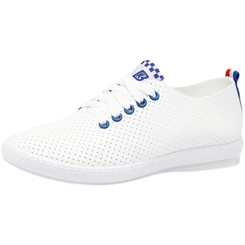 A new 2023 for the little white shoe girl