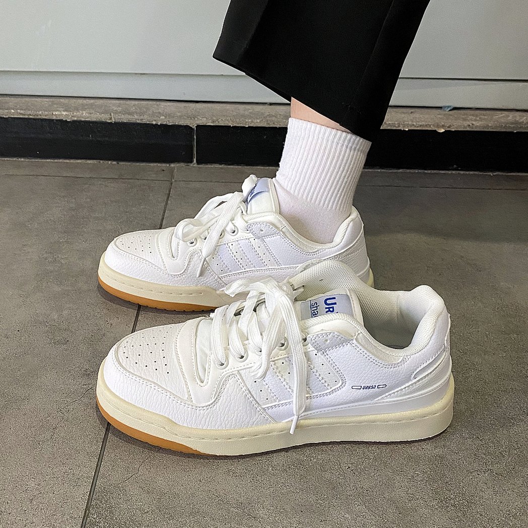 hong kong men's shoes are super hot for couples