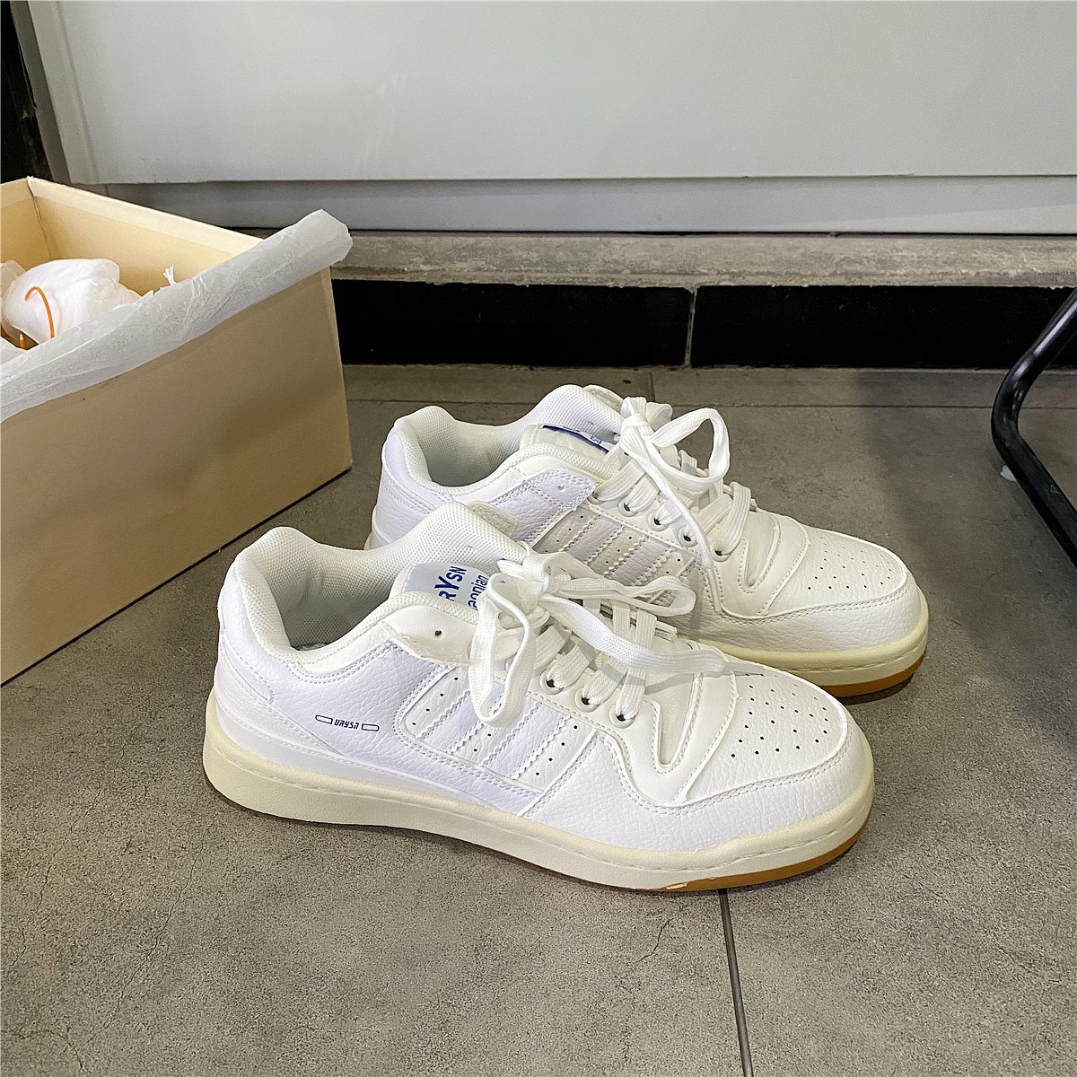 hong kong men's shoes are super hot for couples