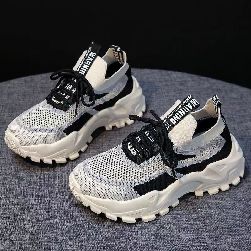 2024 Spring and Fall New Father Shoes and Girl's Shoes, air-neglected under the soft end, and sports shoes in the thick base of the canvas
