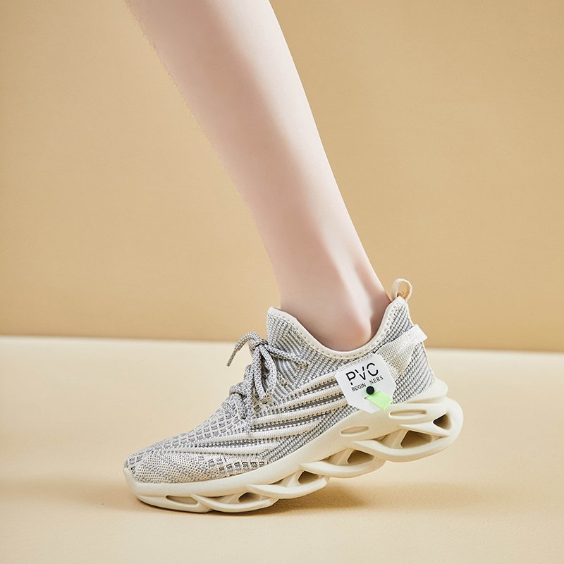 A new 2024 for running shoegirls in the summer