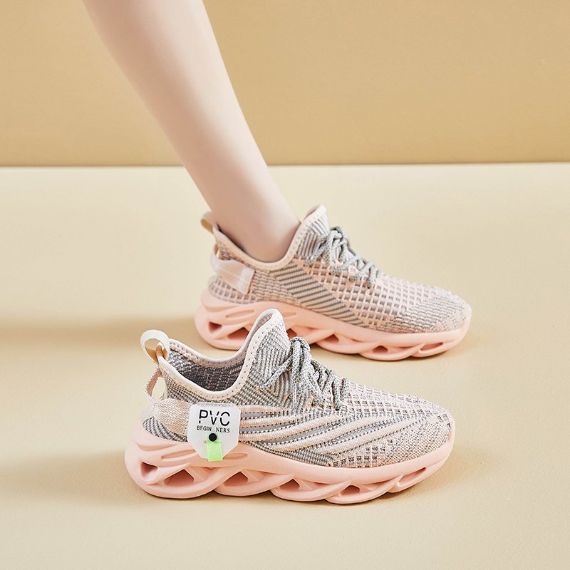 A new 2024 for running shoegirls in the summer
