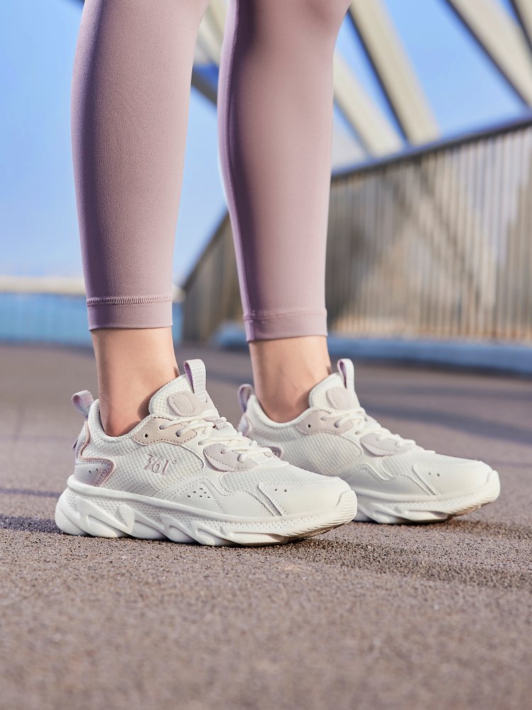 361 women's sneakers, 2024 new net-run shoes, light-skinned, soft-skinned shoes