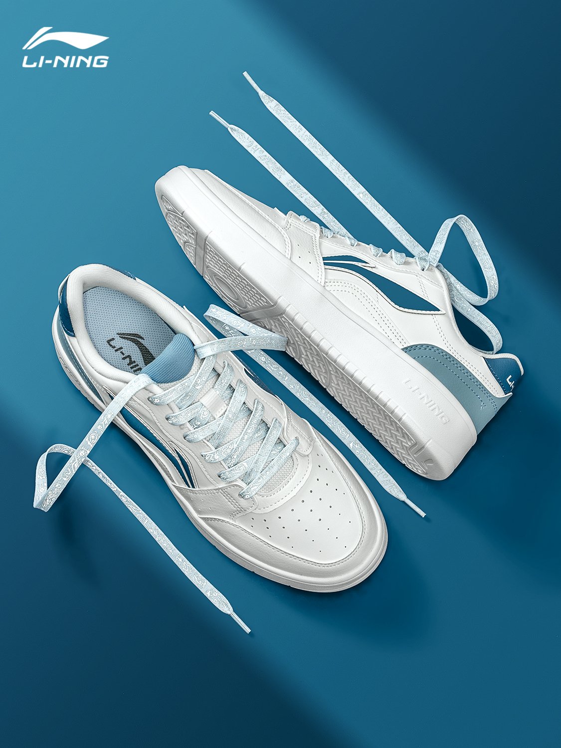Li Ning's 2024 new boys' shoes are for young boys in the spring and autumn sports
