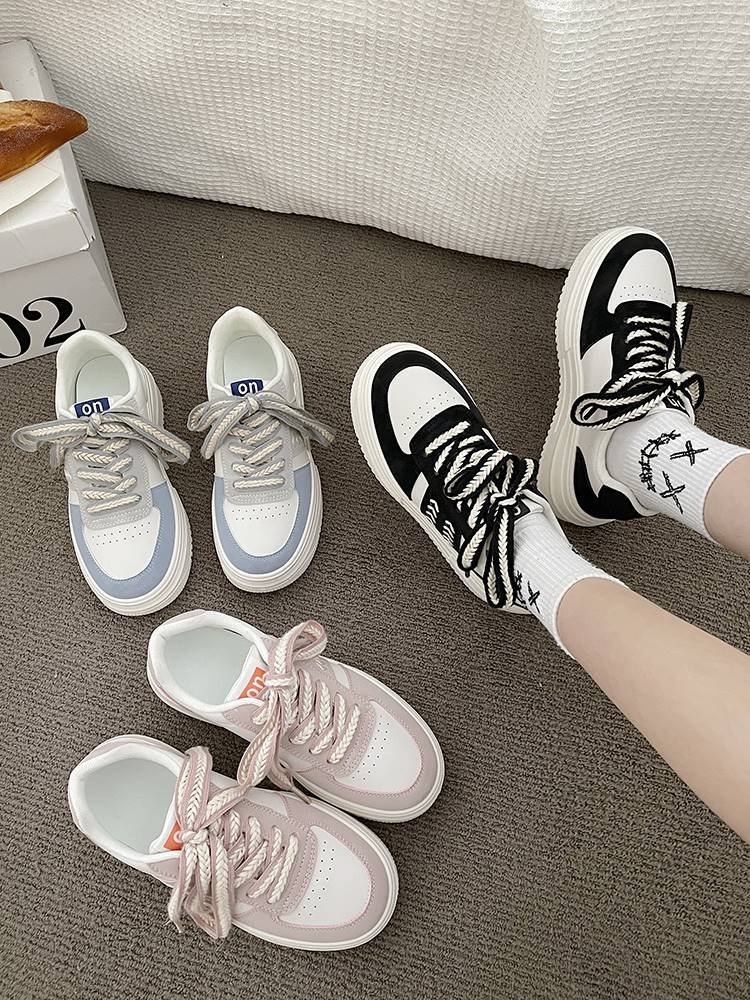 the big, thick, white-shoe girl, 2024 spring-autumn new students recreational queens of pancake shoes