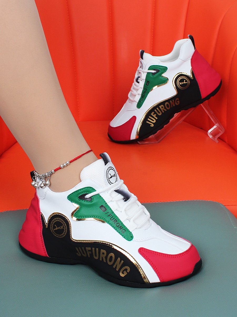 Special-priced red-breathing sports shoes