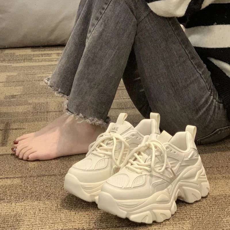 Big Daddy's Shoes Up, 2024 Spring and Fall New Shoes with a little black, thick bottom muffin sneaker