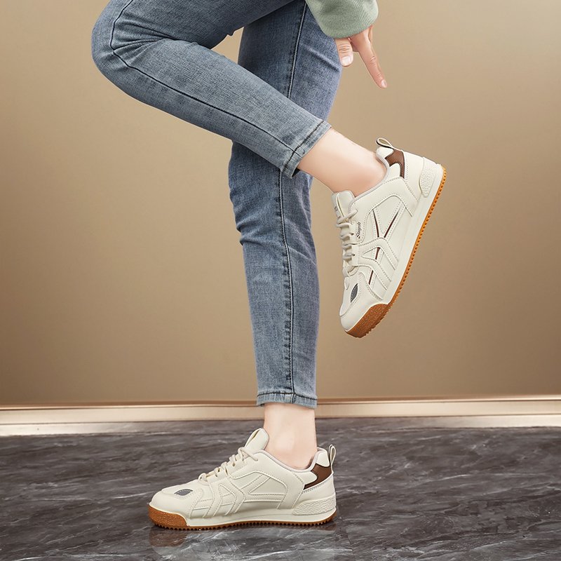 Female shoe size 41-43 pregnant woman sneakers 2024