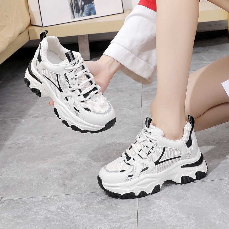 I'm going to raise my old man's shoes to the Red Queen's 2023 summer new net