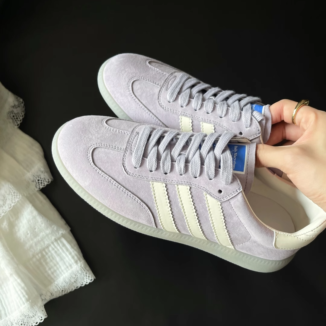 The real leather-shoe girl had a new stylist for the summer of 2024