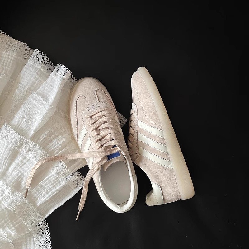 The real leather-shoe girl had a new stylist for the summer of 2024