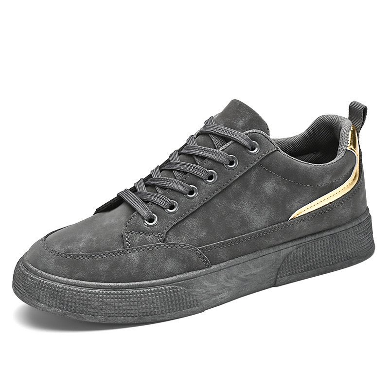 New men's shoes, black men's job in the summer
