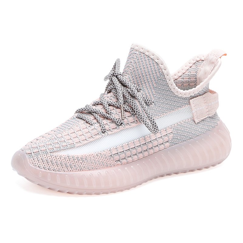 The new Korean-based soft-floored schoolgirls' sneakers