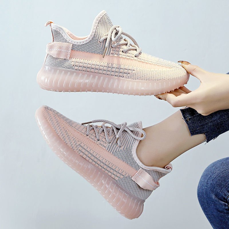 The new Korean-based soft-floored schoolgirls' sneakers