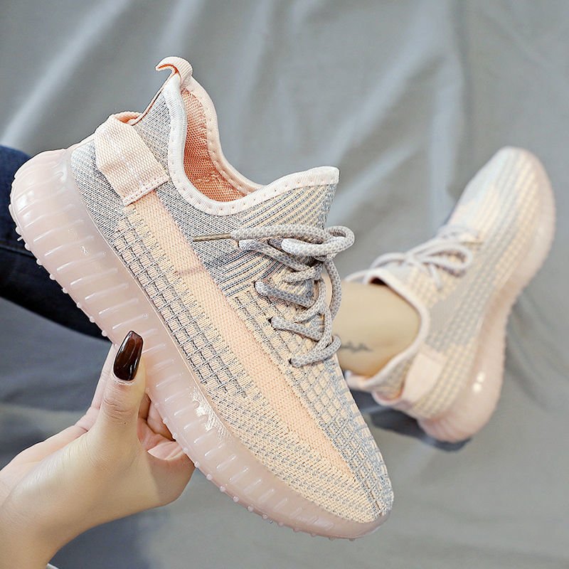 The new Korean-based soft-floored schoolgirls' sneakers
