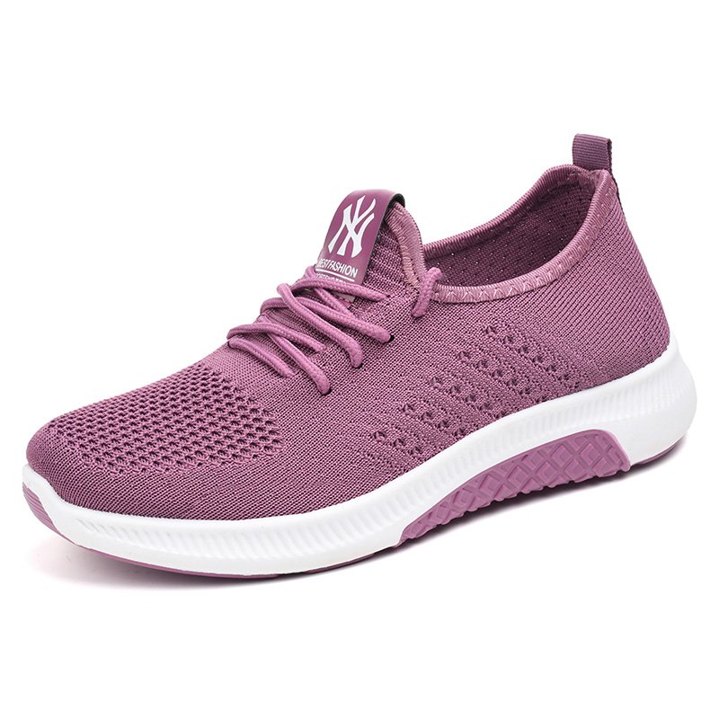 Spring and Autumn New Old Peking Shoes Solo Shoes Slippered Mother Shoes Lightly Slippered Ms. Sports Shoes