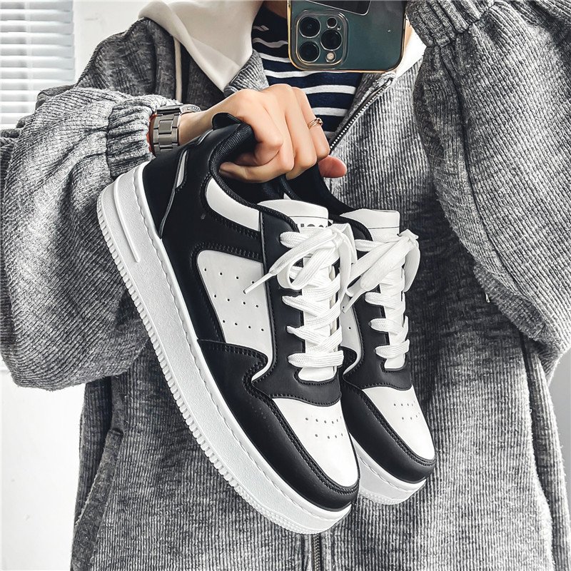A new 2024 in the men's shoes and shoes, and a few young people in the summer, with white-shoe-shoe-skinned students