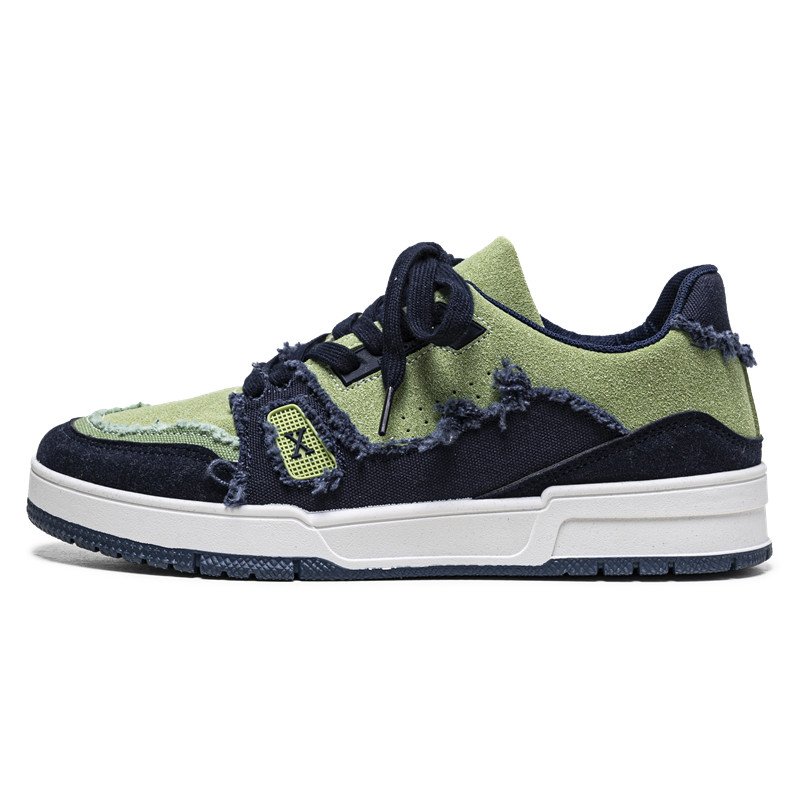 The small crowd designed the original sauerkraut man's summer tarpaulin shoes to breathe through the sports and leisure shoes