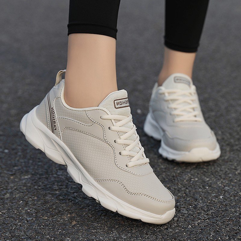 Zhu Jiu-hwan girls sports shoes, spring and autumn shoes, waterproof and light running shoes, black soft-floored girls