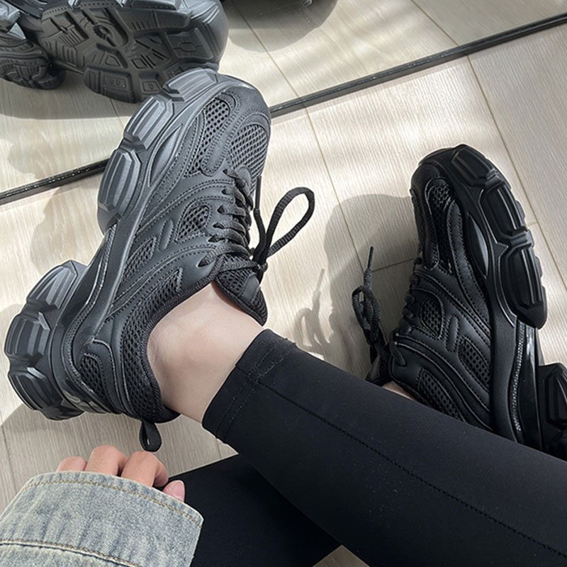 ins retrospect, the old man's shoe girl, in the spring of 2024, light-heavy and light-heavy