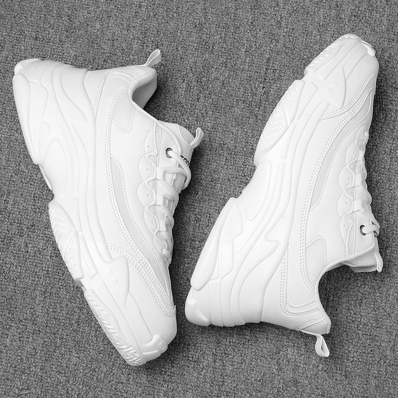 Li Ning Hsiung, a big old man with a pair of spring and autumn shoes with 2024 new white shoes