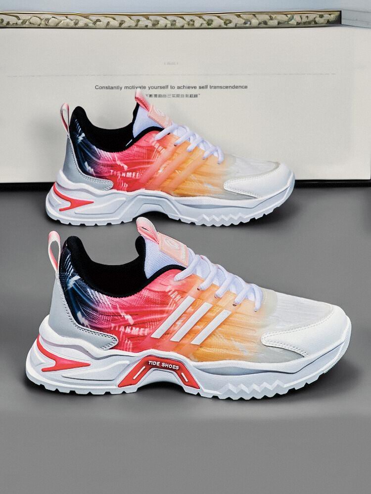 Back-to-back man's shoes, 2024 for the summer