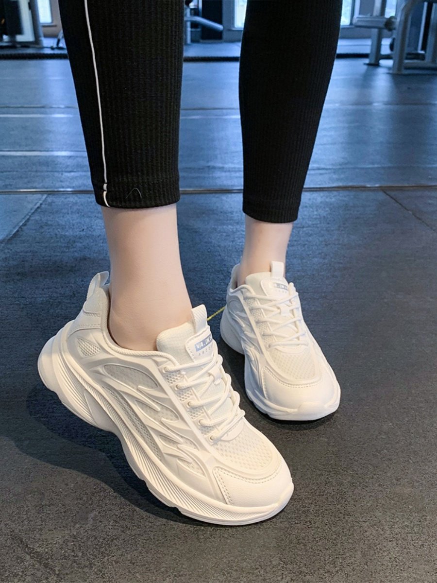 "Students running shoes, 2024 new summer marshmallows lighten tremors and air-recreational shoes."