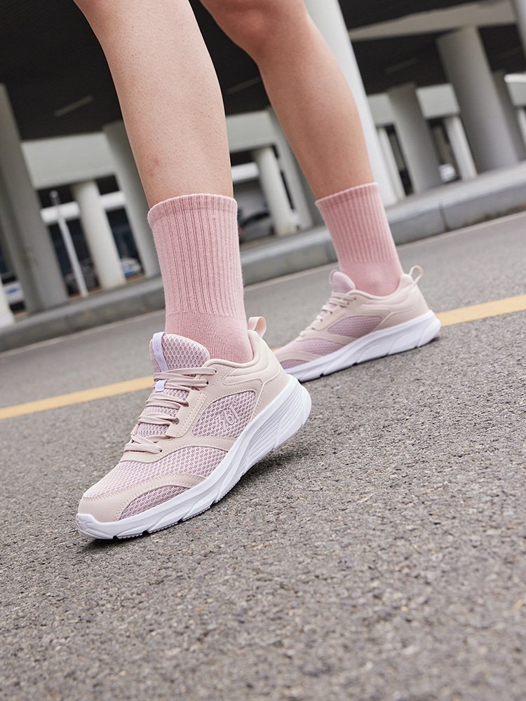 361 women's sneakers, 2024 new net, soft-soft shoes, tremors