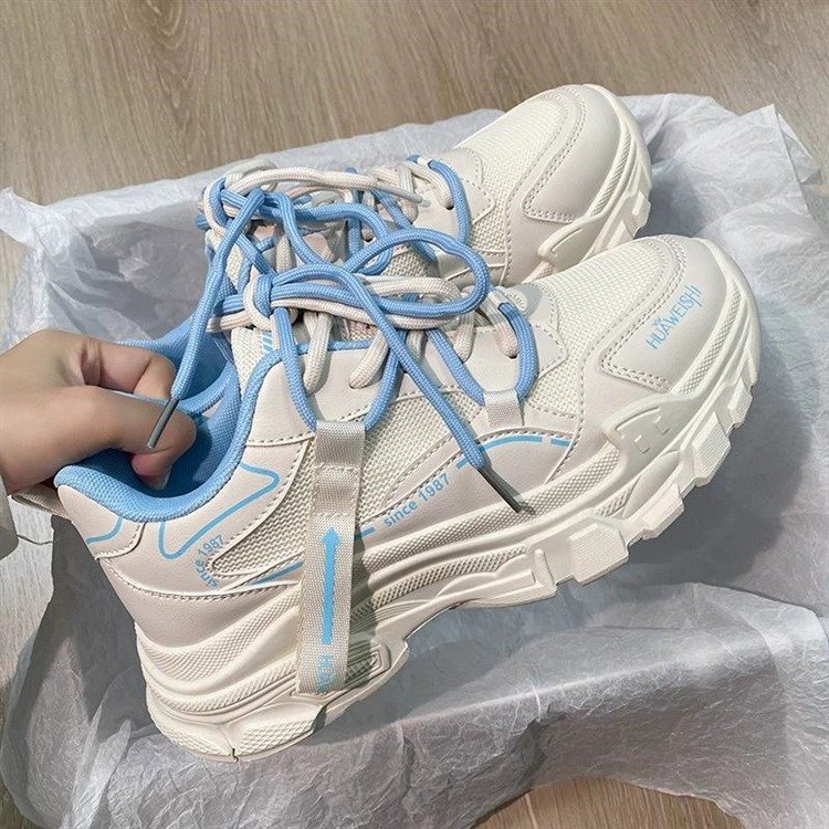 old man's shoes and shoes, 2024 spring and fall junior high school students' fashion-recreational little white shoes are thick and thick