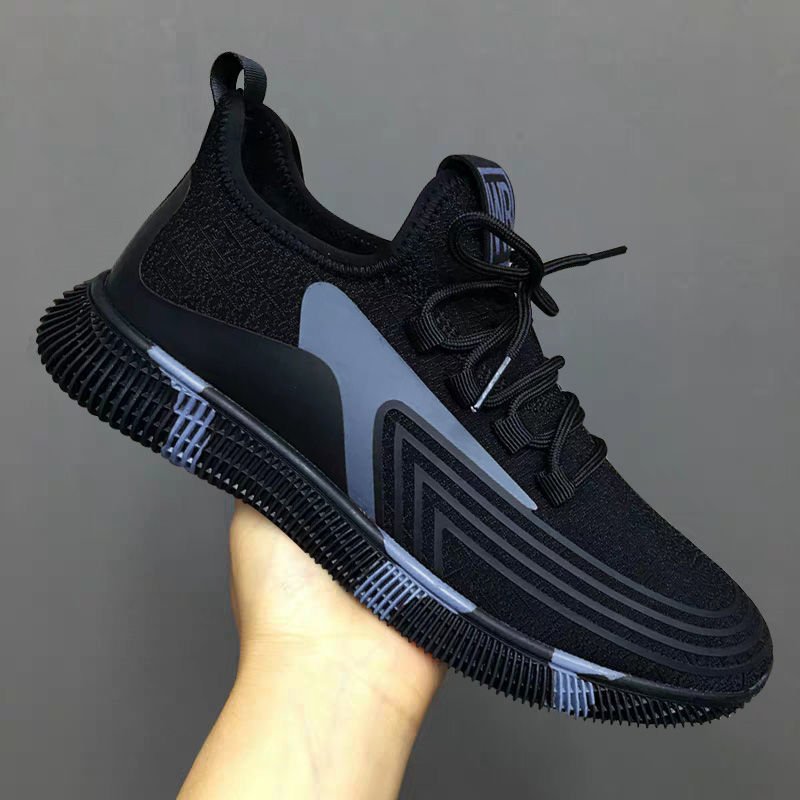 Sneak-shoe man, 2024, fresh-shoe-skinned