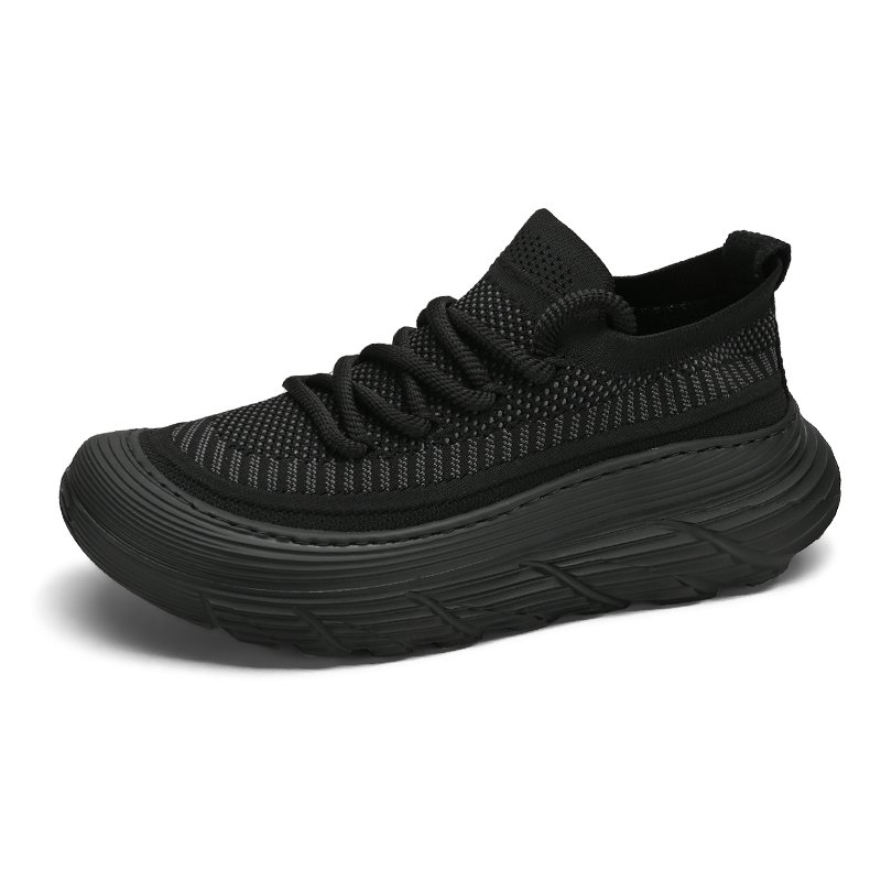 Men's shoes in the summer with a new 2024, pure black sports shoes, rehab net shoes, stench-proof, thick-stealed, stylish shoes