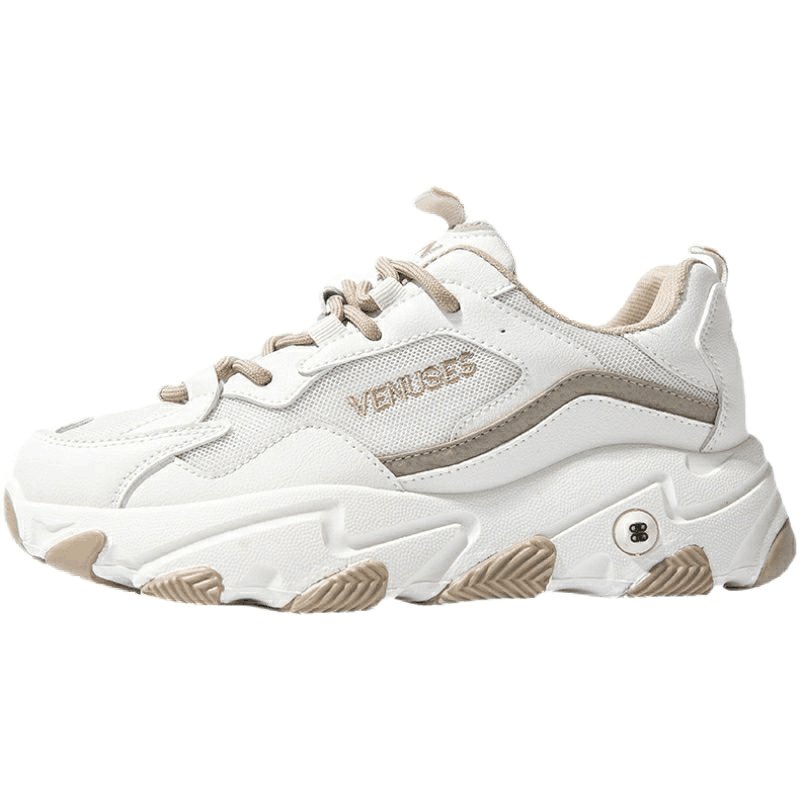 red dad's shoe girl in the 2023 springs and falls