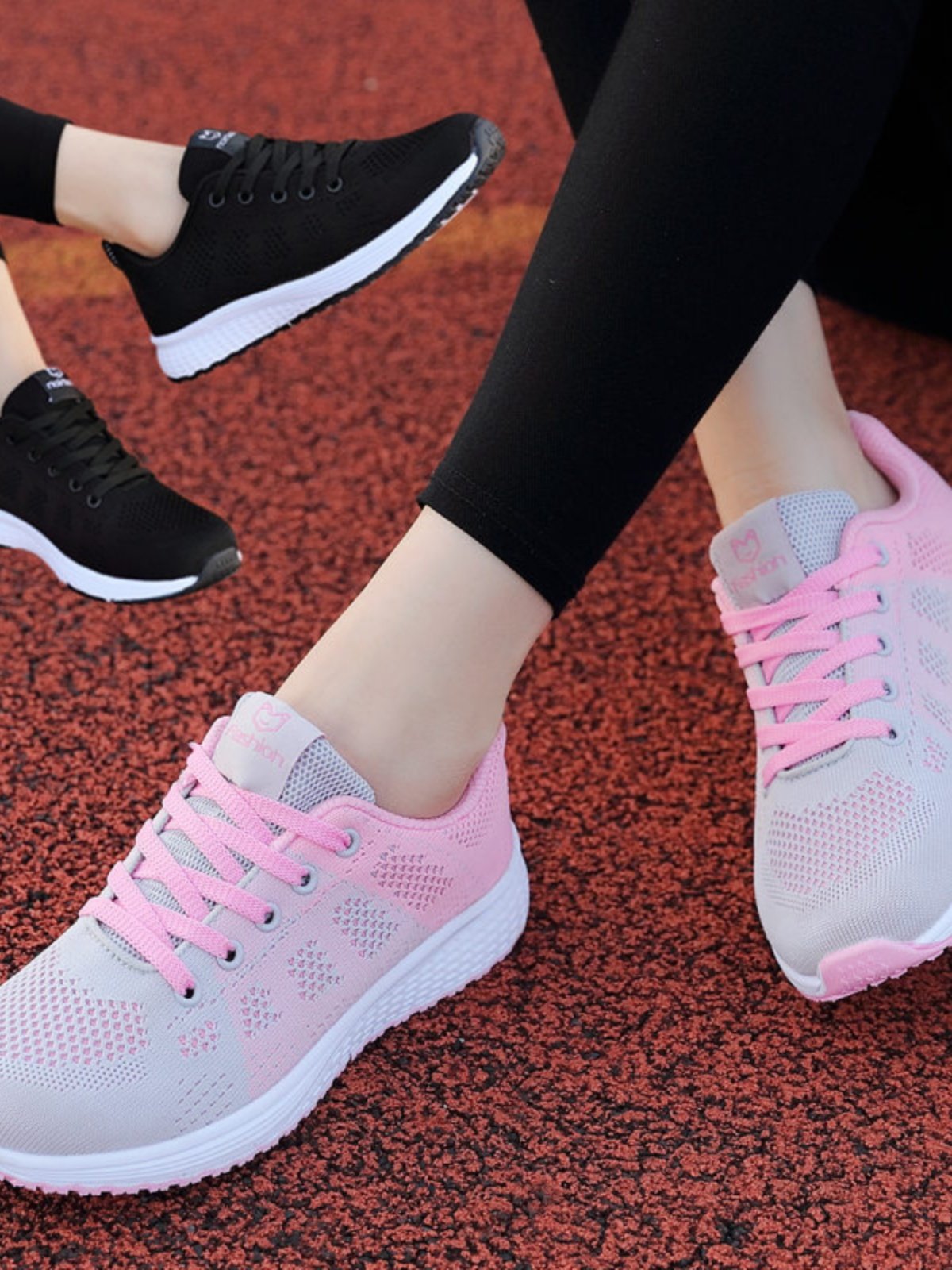 "Summer new sneakers, girls running shoes, light-air travel for girls, soft-floor leisure shoes."