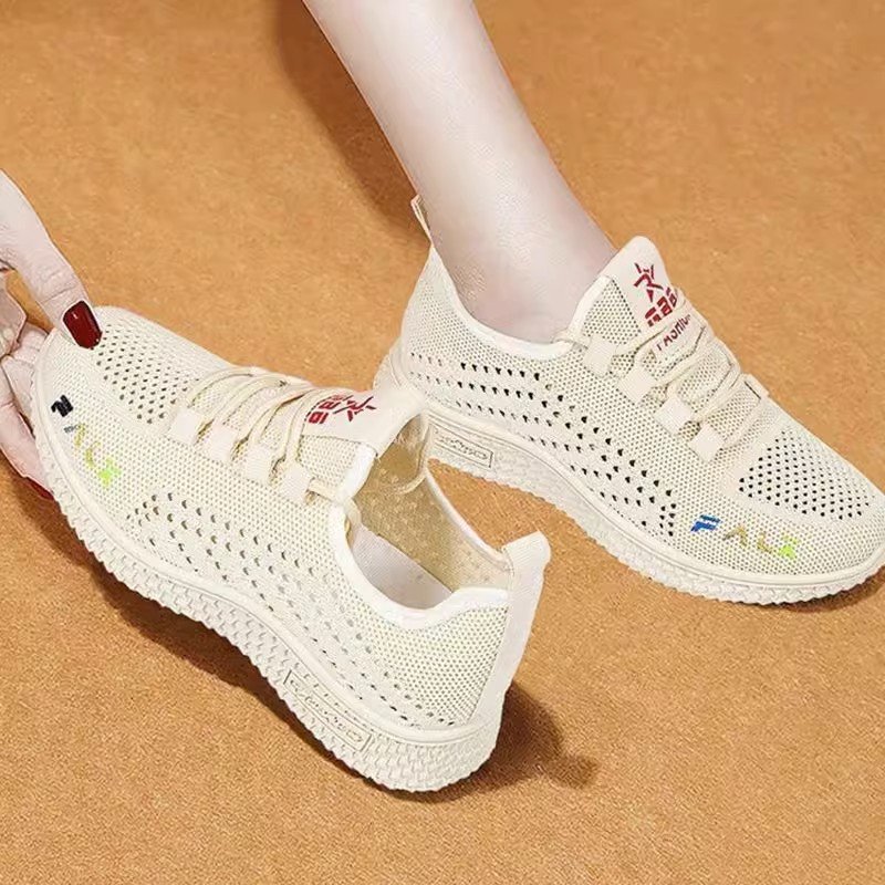 Old Peking Shoe Students' Summer Air Comfortable Net Shoes Mother Soft Bottom Recreation Lady Net Sports Shoes